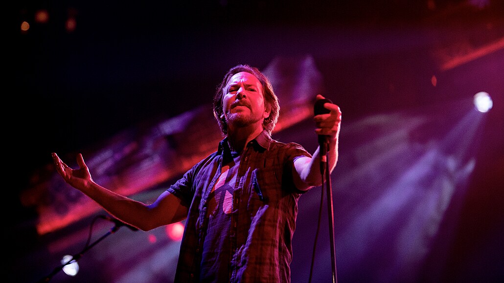 Pearl Jam. Jeden z odložených koncertů z roku 2021 by se měl konat 22. července...
