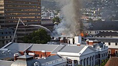 Požár budovy jihoafrického parlamentu v Kapském Městě