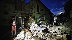 Snímky z ocenné série Petra Topie s názvem Zkáza, která obsadila první místo...