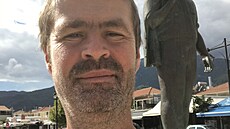 Lefkada. Ve m�ste�ku Nydri má na �estném míst� na náb�e�í sochu v �ivotní...