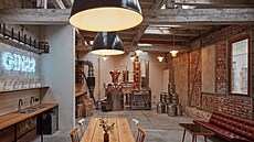 V pra�ských Hole�ovicích m��ete pod zna�kou Garage22 sehnat unikátní gin z...