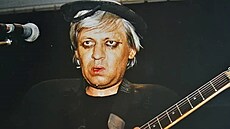 Jií Kolovský. Frontman skupiny Dunaj zemel pedasn v roce 1998 ve vku...