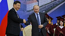 Přátelské vztahy udržují prezidenti Ruska a Číny dlouhodobě. Naposledy se...