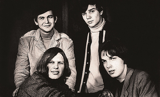 The Rebels (Jií Korn vlevo dole)