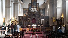 V Praze zaíná emotivní bohosluba.