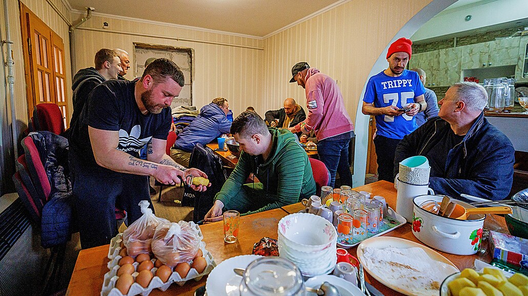 Msteko Pereyn na Ukrajin pijalo nkolik set uprchlík z východu.