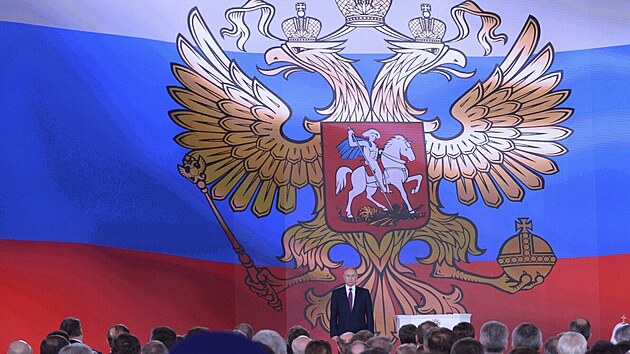Ruský Prezident Vladimir Putin promlouvá k ruským zákonodárcm, gubernátorm a...