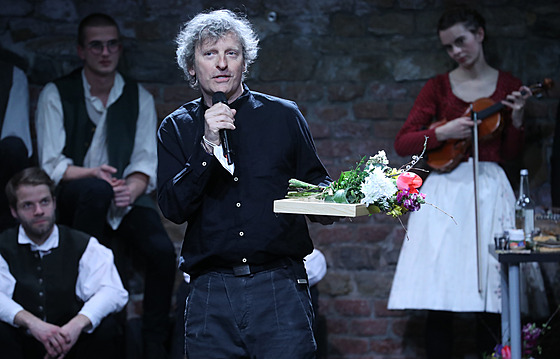 Cenu za nejlep�í herecký výkon získal David Pracha�