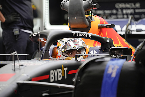 Obhájce titulu mistra svta F1 Max Verstappen.