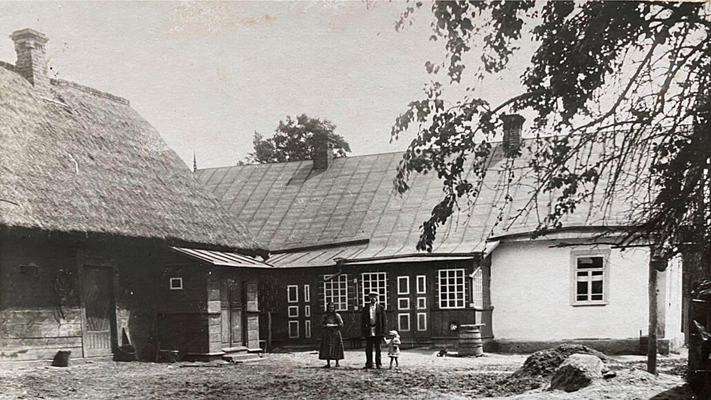 Obec Vysoko České na Volyni byla založena okolo roku 1872 v žitomirském újezdu.