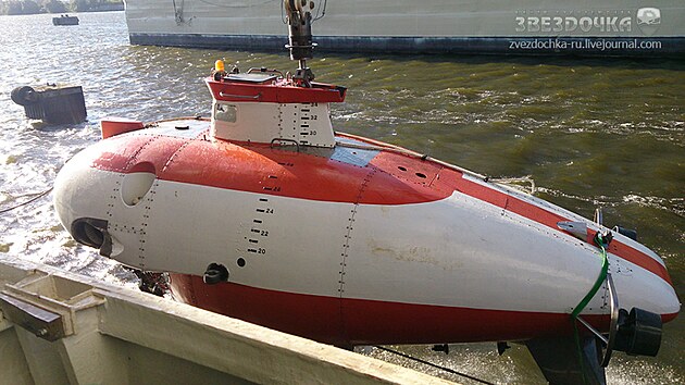 Ponorka z lodě Jantar.