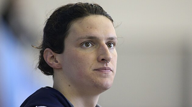 Lia Thomasov� p�ed z�vodem na univerzitn�m �ampion�tu NCAA.