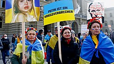 Ukrajinský prezident Zelenskyj vyzval švýcarskou vládu, aby zmrazila bankovní... | na serveru Lidovky.cz | aktuální zprávy