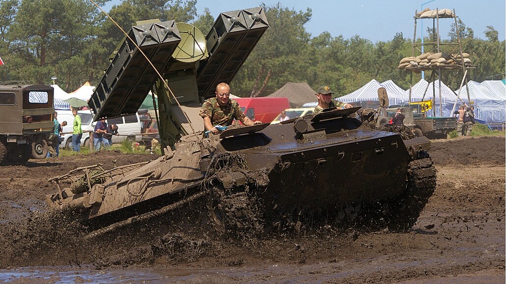 Protiletadlový raketový komplet Strela-10M