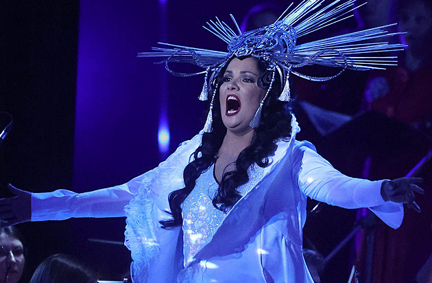 Test Annou Netrebko. Smí zpívat v Praze, když neodsoudila Putina?