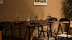 Nový podnik Leaf, kde se podávají masové i �ist� vegetariánské pokrmy, najdete...