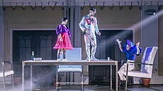 �ílený rej podle Ibsena. Nové uvedení P�ízrak� je zatím nejv�t�í projekt v...