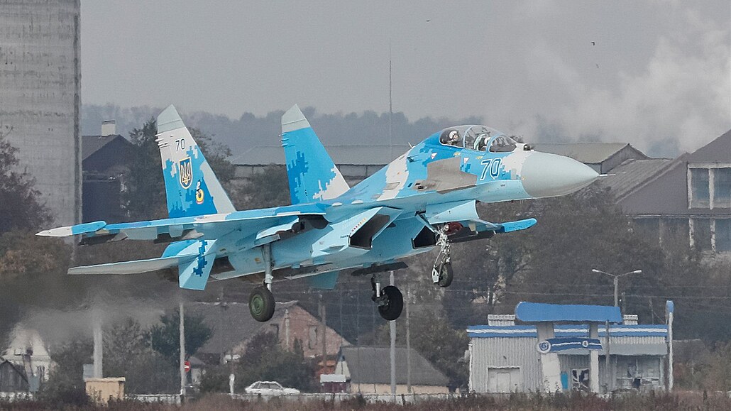 Ukrajinská stíhaka Su-27.