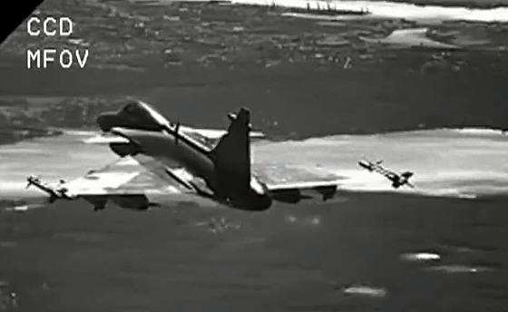 �eský gripen zasahuje nad Pobaltím proti ruskému letadlu.