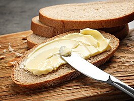 Chleba s máslem