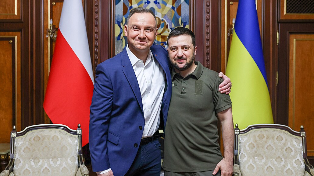 Prezidenti Polska a Ukrajiny Andrzej Duda a Volodymyr Zelenskyj v Kyjev