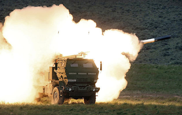 Kyjev útočí, hlásí Rusové. Pomocí výkonných radarů se naučili bránit střelám HIMARS