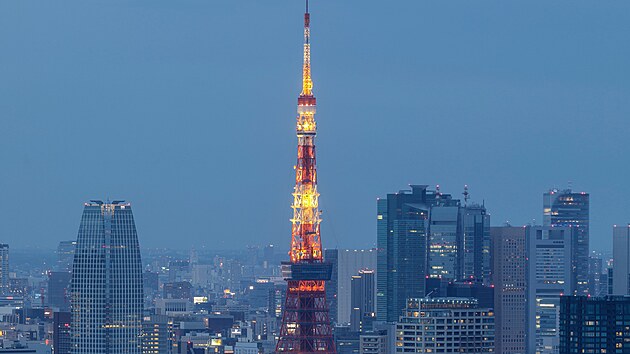 Na první pohled se Tokio od dob Osamu Dazaie zmnilo, pod povrchem ale zstává...