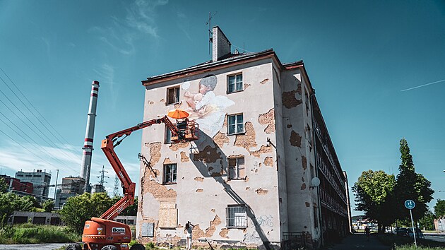 Sociln vylenn lokalita v Jaten ulici v Plzni. Prv toto msto si pro svoji malbu vybral jeden znejpopulrnjch eskch street artovch umlc Chemis.