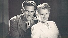 Jiina Hrubanová s manelem Ottou v roce 1944