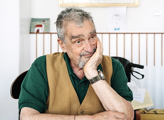 Pavlův „přítel po boku“ staví alternativní tým poradců. Na Hrad míří i Karel Schwarzenberg