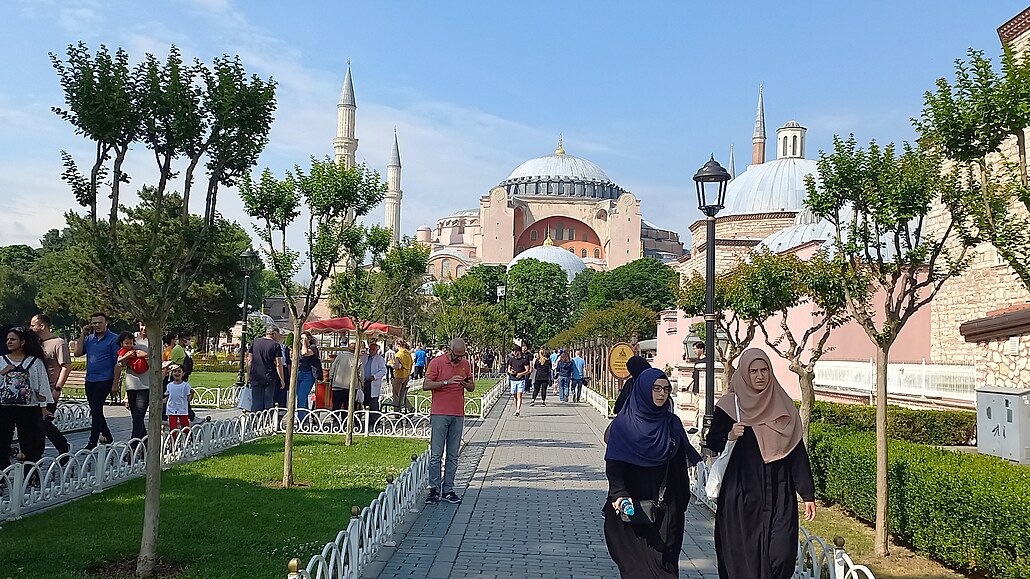 Turecko je mezi českými turisty velmi oblíbené, v roce 2019 jich tam dorazilo...