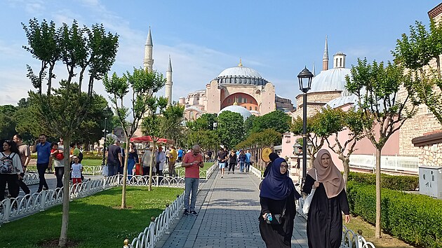 Turecko je mezi českými turisty velmi oblíbené, v roce 2019 jich tam dorazilo... | na serveru Lidovky.cz | aktuální zprávy