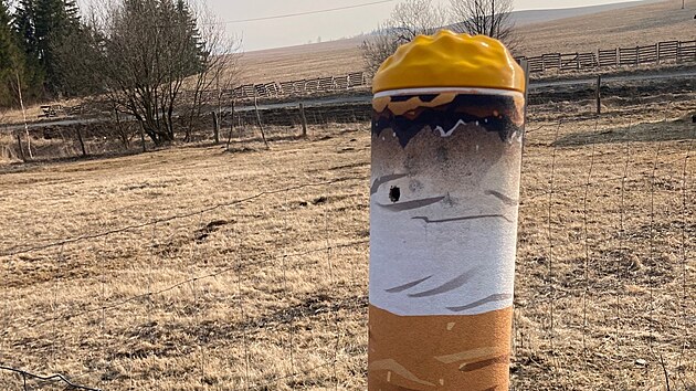 Vajgl je popeln�k, jasn� hl�s� k �emu je ur�en