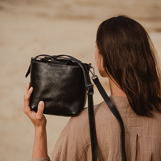 Kabelka, kterou m��ete nosit i jako batoh