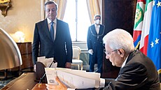 Italský premiér Draghi podává rezignaci. | na serveru Lidovky.cz | aktuální zprávy