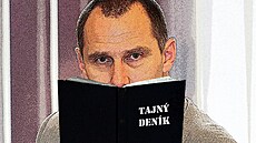 Vladimír Dbalý a jeho deník (koláž).