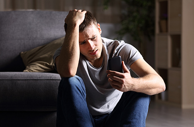 Varování lidí před rizikem se změní: SMS dostanou jednotnou podobu. Co v nich bude?