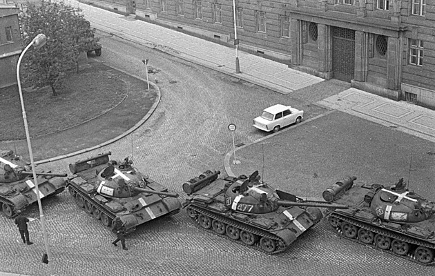 Kremelské pohledy na rok 1968. Co má společného srpnová invaze a válka na Ukrajině
