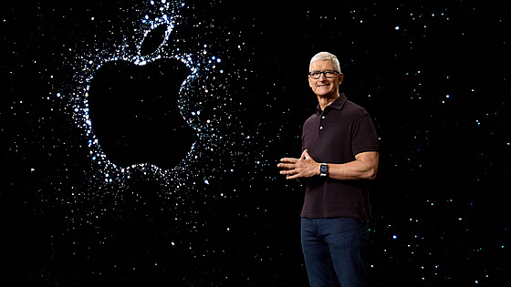 �éf Applu Tim Cook p�edstavil novinky na prezentaci v sídle spole�nosti v...