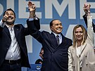 Zleva Matteo Salvini, Silvio Berlusconi a Giorgia Meloniová