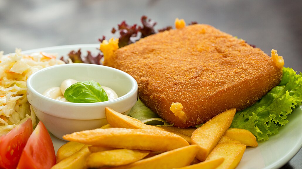 ei smaený sýr milují