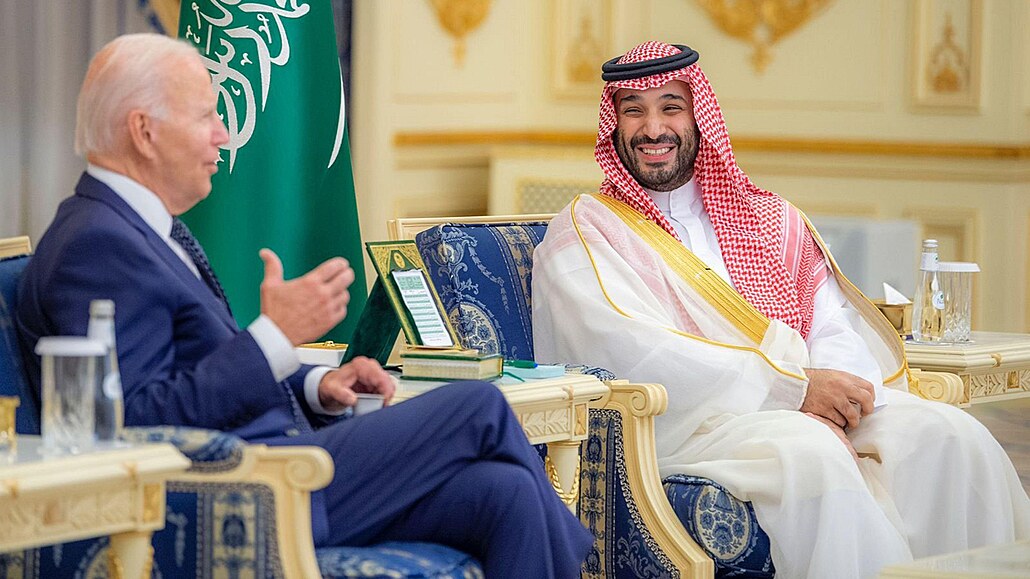 Americký preziden Joe Biden a saúdskoarabský korunní princ Muhammad bin Salmán