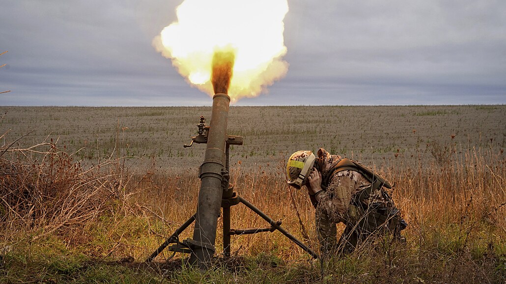 Zkouka ohnm. Suroviny docházejí kvli válce na Ukrajin.