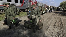 Ruští rekruti na nádraží ve Volgogradu | na serveru Lidovky.cz | aktuální zprávy