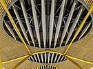 Detail stropu madridského letit Barajas.