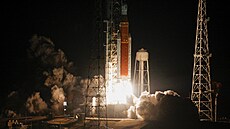 Z floridského mysu Canaveral odstartovala raketa SLS s modulem Orion