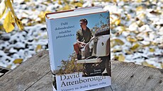 Dobrodružství mladého přírodovědce. David Attenborough vypráví o svých cestách na druhý konec světa