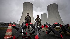 Vojáci v rámci cvičení střeží Jadernou elektrárnu Dukovany.