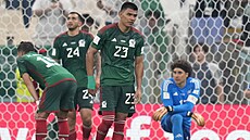 Zklamaní fotbalisté Mexika.
