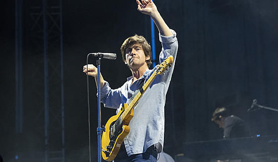 Procít�ný romantik. Stal se jím frontman Arctic Monkeys Alex Turner � na snímku...